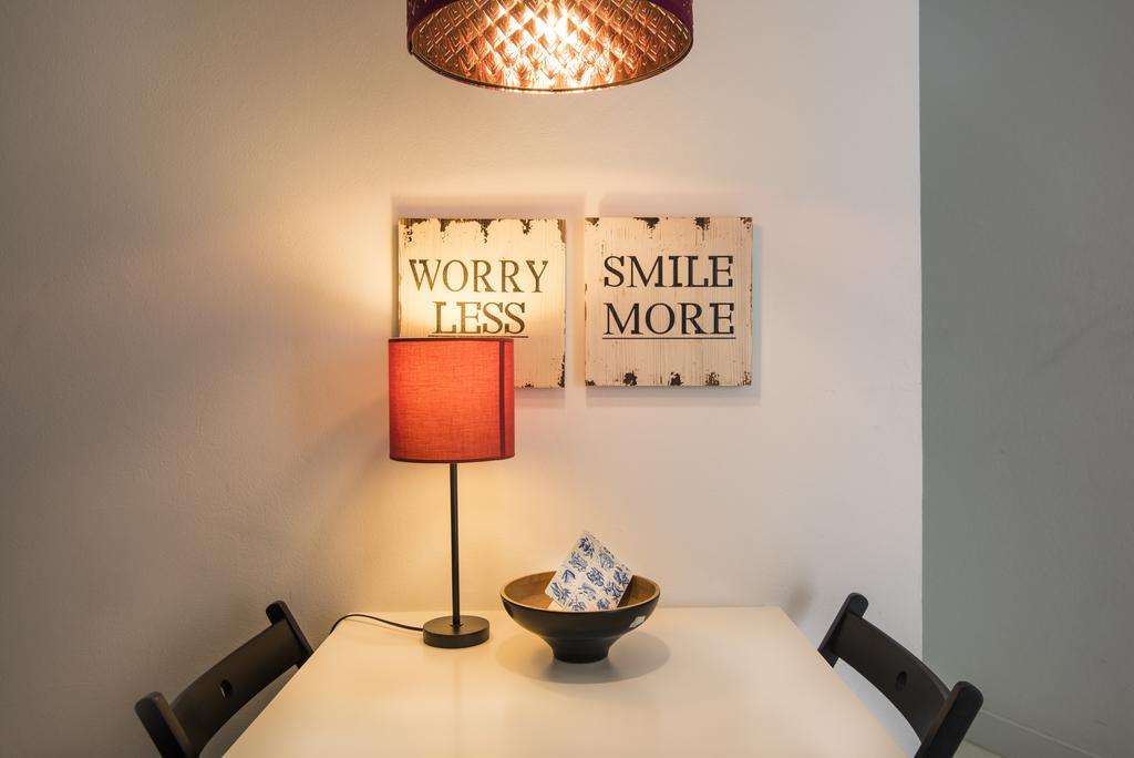 Appartamento Charming Alegria By Homing Lisbona Esterno foto